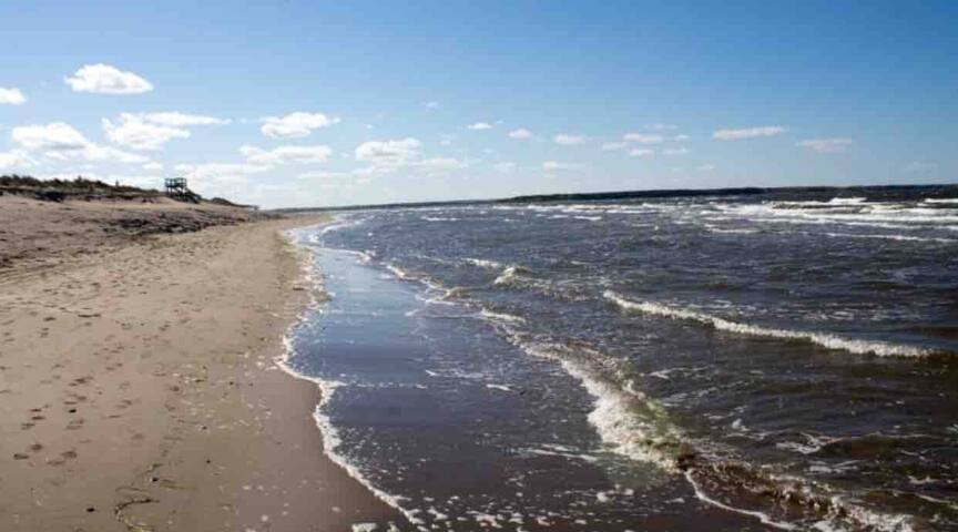 Beach House at Parlee Beach gallery image 4