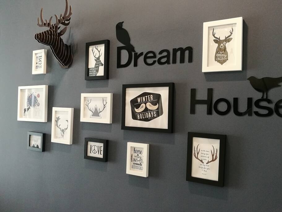 Living Area Wall