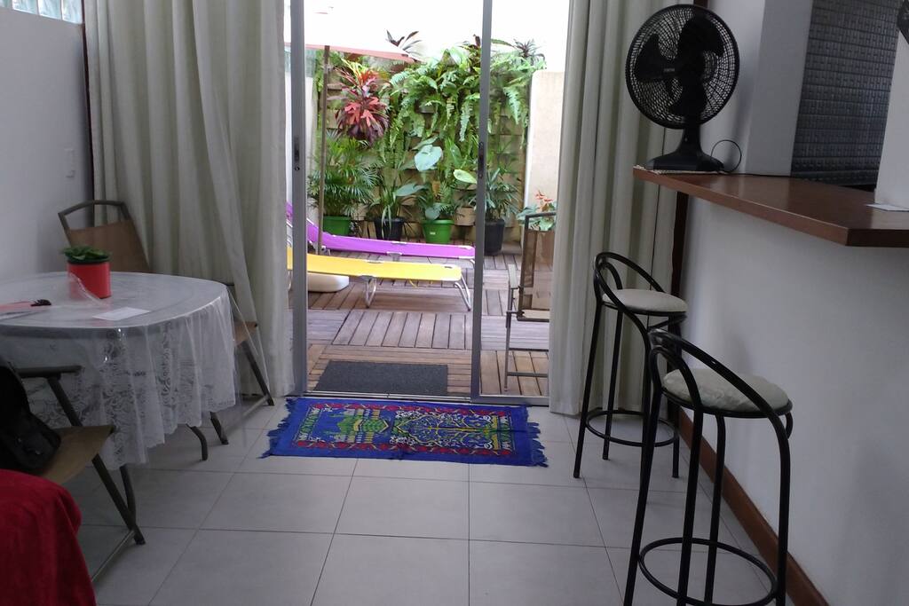 Local p/refeições.