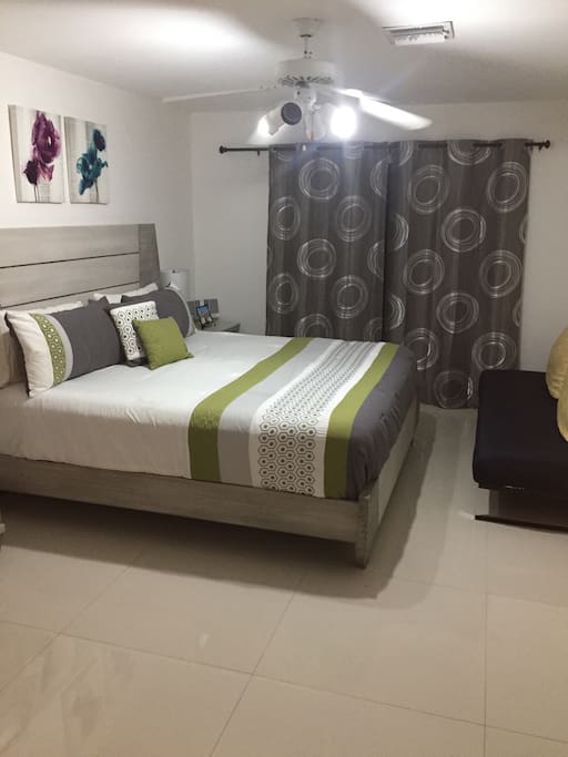 King bedroom.