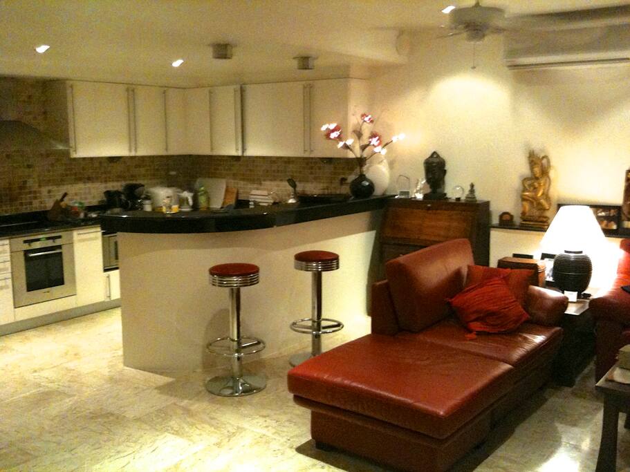 Kitchen , american bar