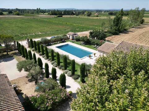 Spacious home in beautiful Mas Provençal
