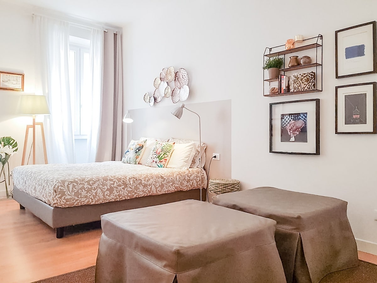 | Airbnb Rome Centre | Airbnb Rome Near Colosseum | Airbnb Rome Piazza Navona | Airbnb Rome Italy near Vatican | Airbnb Rome Spanish Steps | Airbnb Near Spanish Steps Rome | Where To Stay In Rome Airbnb | Best Airbnb In Rome