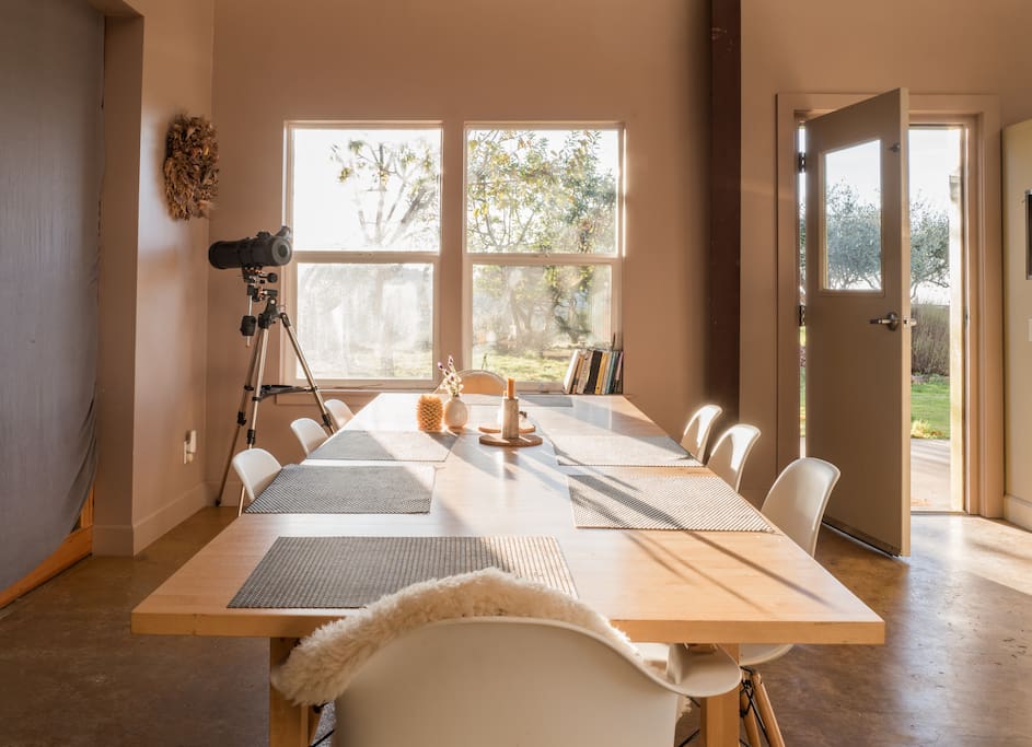Dining for small gatherings
