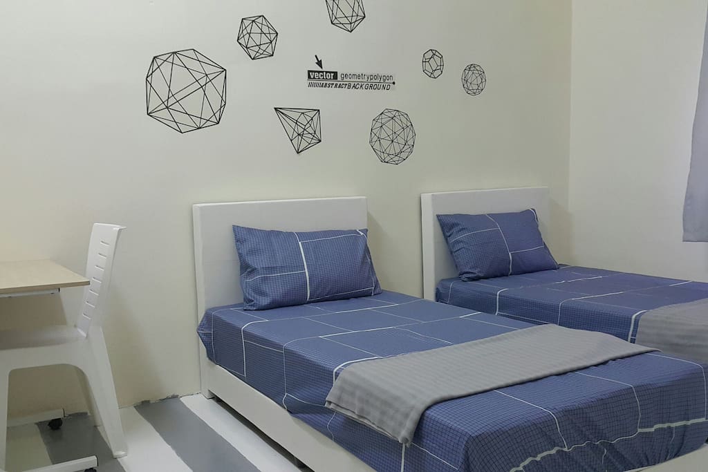 2 SINGLE BED WITH WINDOW