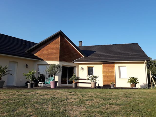 Maison "au simple bonheur corrézien"