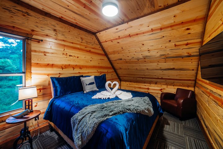 The Jolly Roger High Luxe Modern 5 Bedroom Cabin 30 Foot Custom