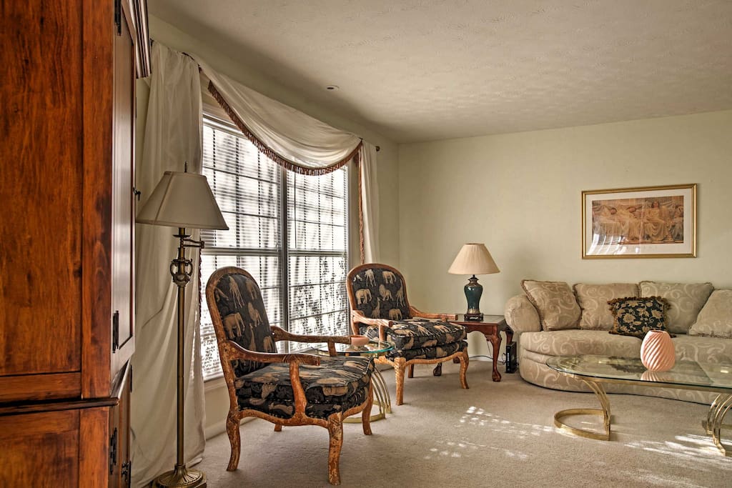 Enjoy watching nighttime movies on the flat screen TV for extra entertainment.
