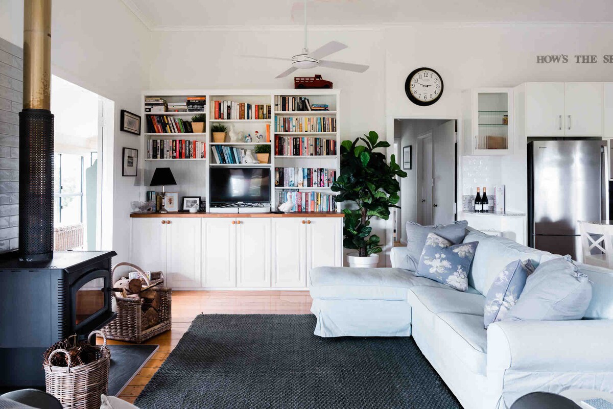 Top Airbnb: Thirlestane Farm Cottage & Barn-Cooroy en Queensland