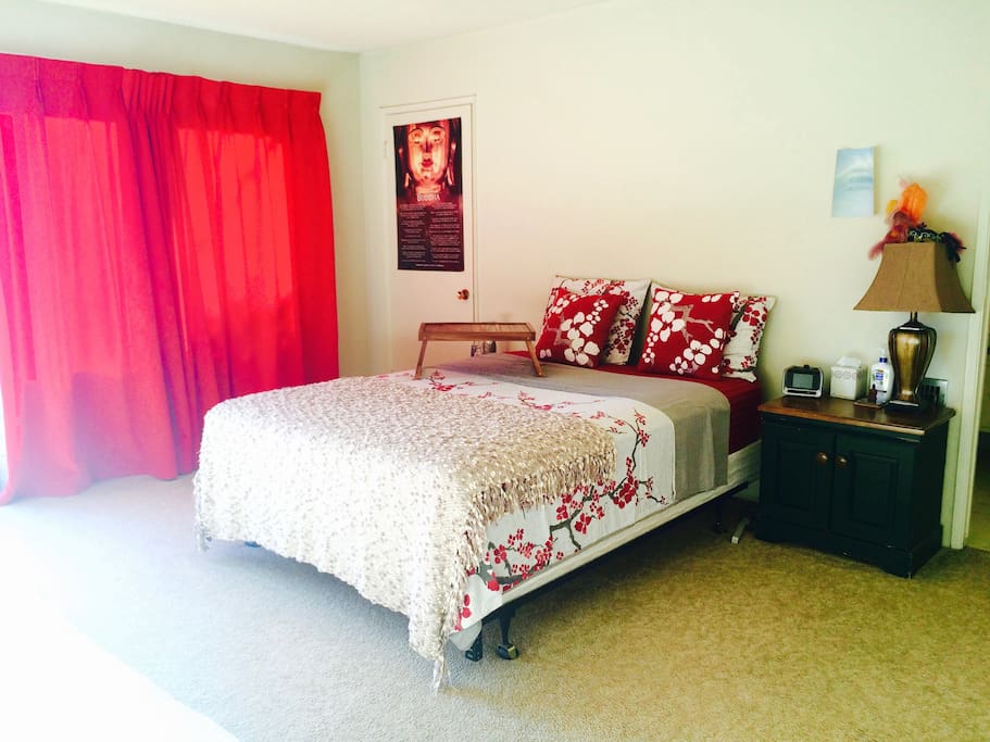 Comfortable queen size bed