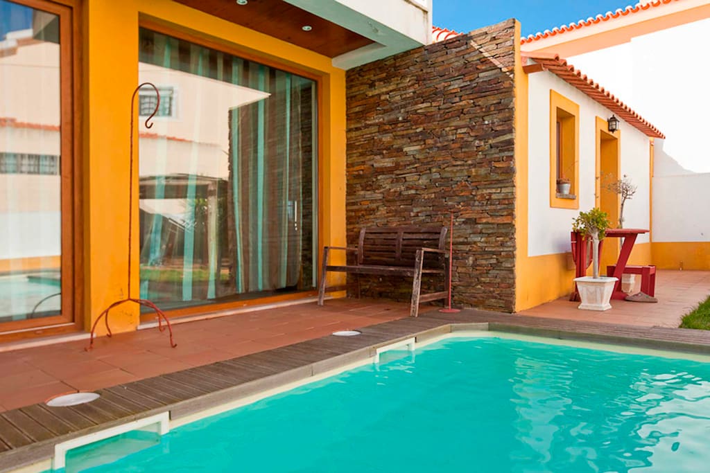 Swiming pool and Living room windows
