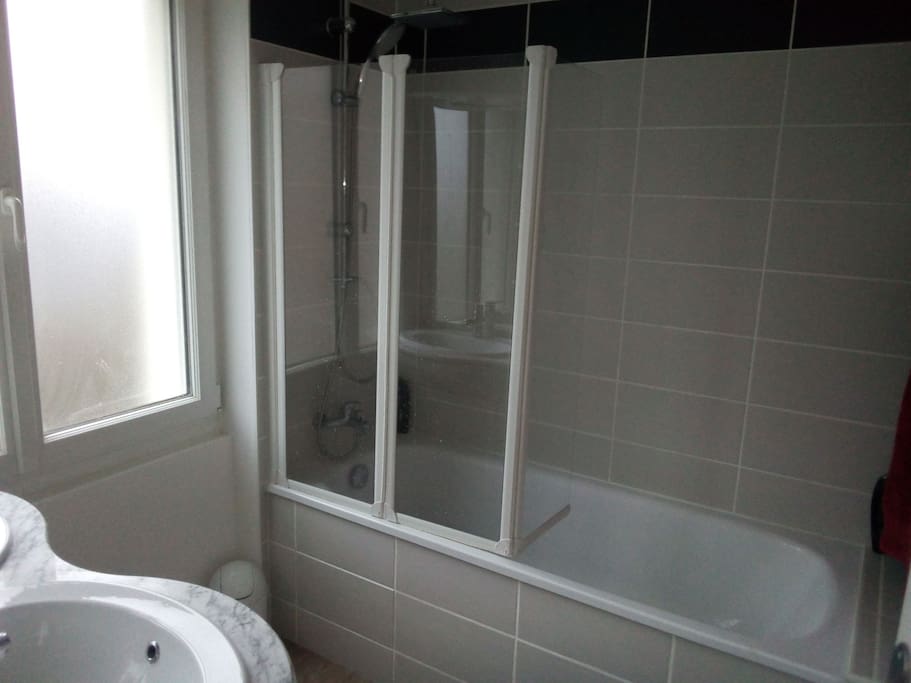 Salle de bain partagé