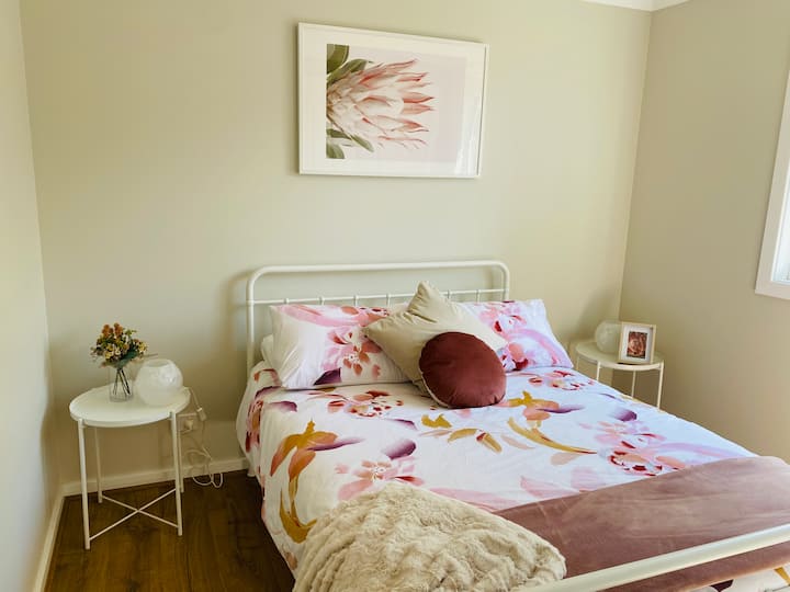 10 Best Airbnb Vacation Rentals In Hazelbrook, Australia Updated 2024