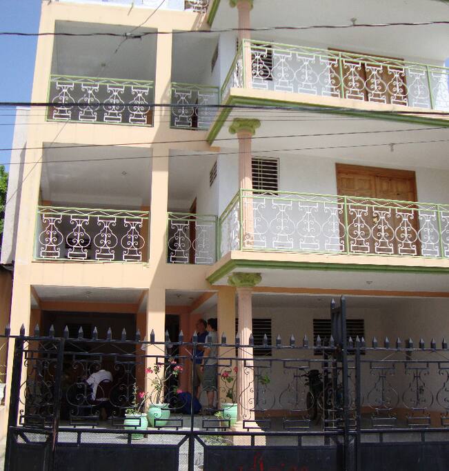 House Front/Facade