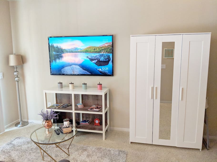 60" HDTV with Netflix, HBO, Hulu and your favorite Cable TV channels.