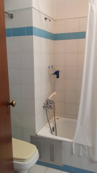 WC 2