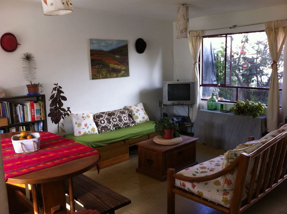 Estar y Comedor. Living and dinning room.