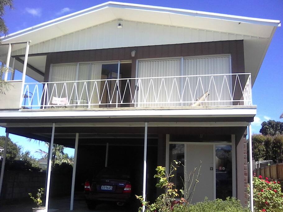 Main entrance, wide staircase & super balcony