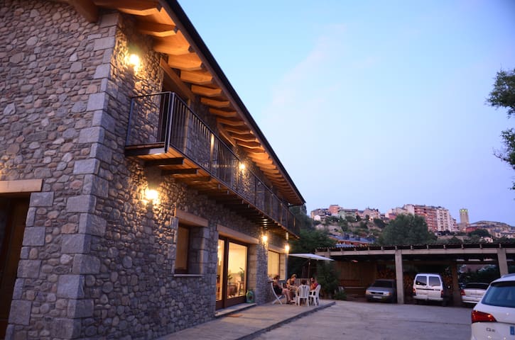 Bonita habitación B&B en Casa de Pagès sostenible