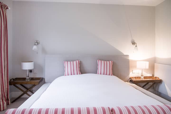 Ghorofa ya chini (Chumba cha kulala 4) Superking