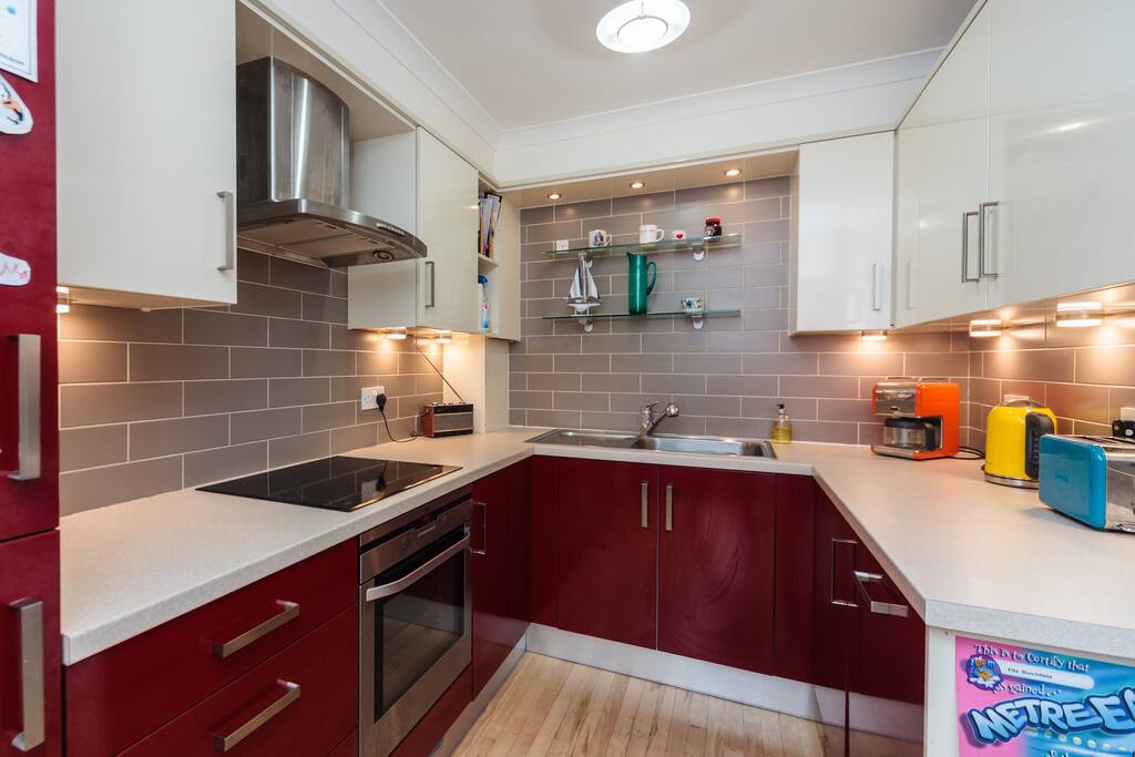 The kitchen, middle floor.