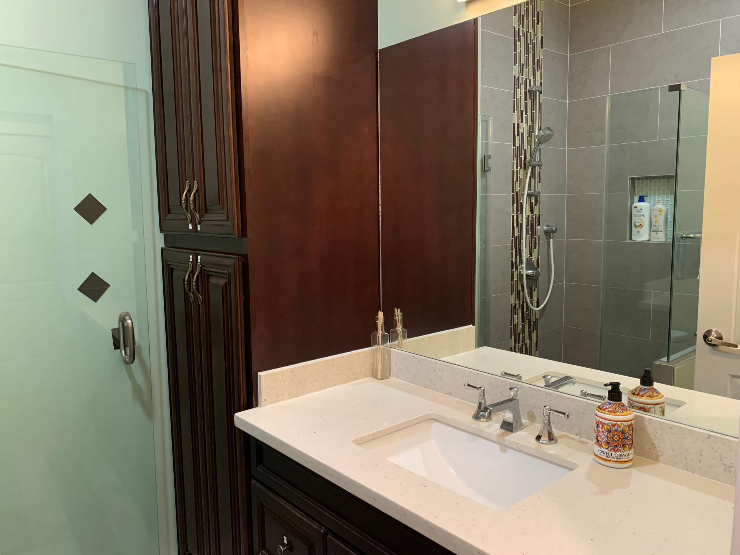 Home in San Francisco · ★4.92 · 3 bedrooms · 3 beds · 2 baths - Image 23