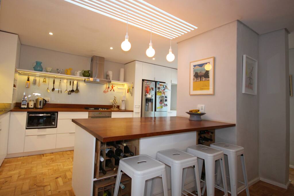 island with 4 stools