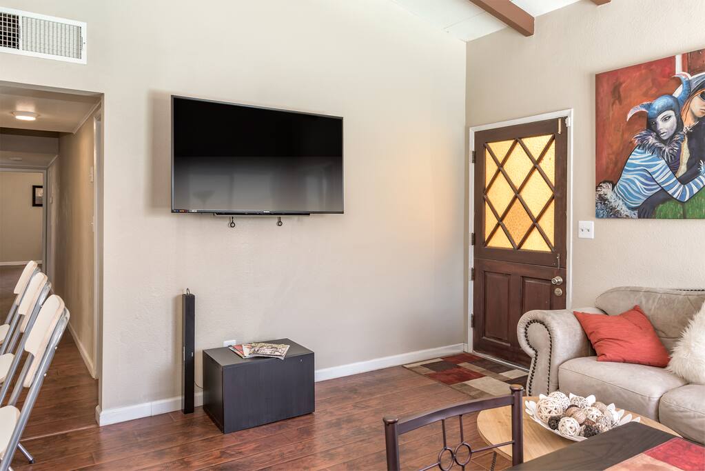 Smart TV With Netflix