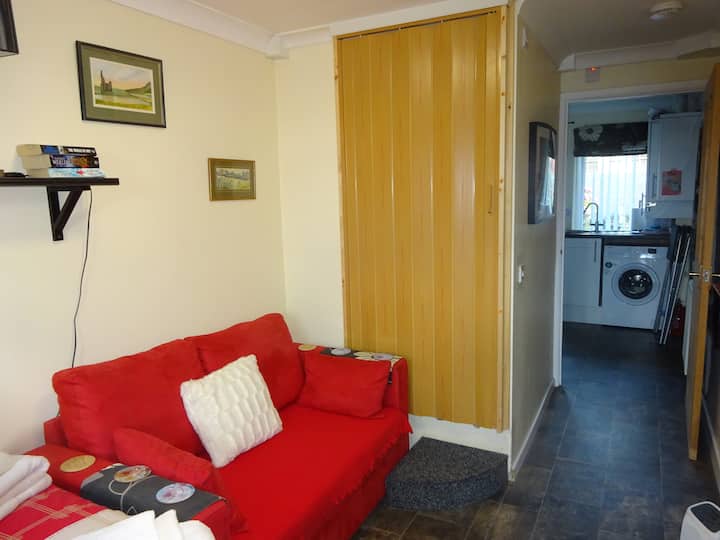 Top 10 Airbnb Vacation Rentals In Currie, UK Updated 2024 Trip101