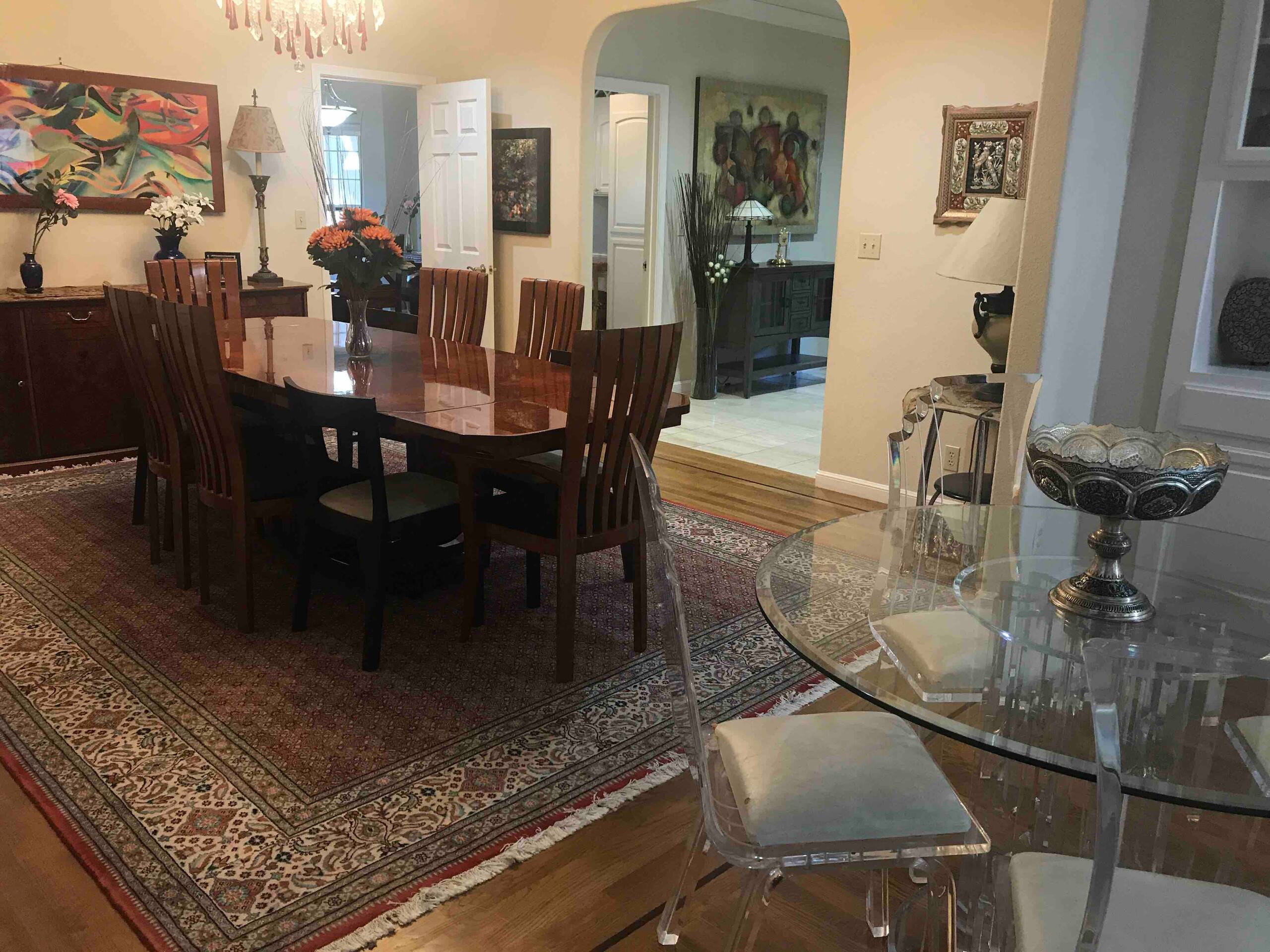 Marble & Hardwood Estate, Gourmet Kitchen - Photo 13