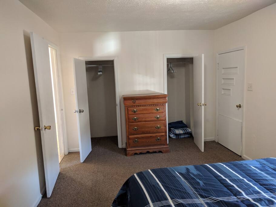 Master Bedroom (2nd Picture)