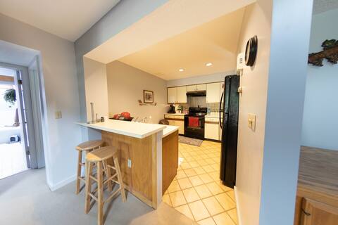 2 Bedroom Pico/Killington Loft Condo at FoxHollow
