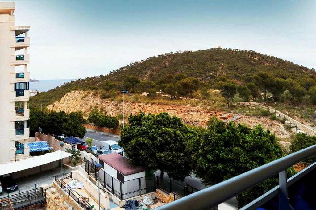 500 m to the beach