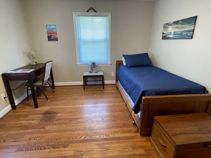 ห้องนอนที่ 4 ในธีมออสเตรเลียยังสามารถใช้เป็นห้องทำงานหรือห้องเก็บของที่สะดวกสบายได้เนื่องจากอยู่ภายในประตูด้านข้าง