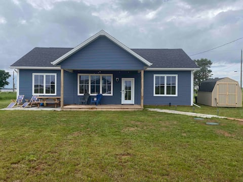 Whale’s Tail - 4 bedroom oceanside brand new home