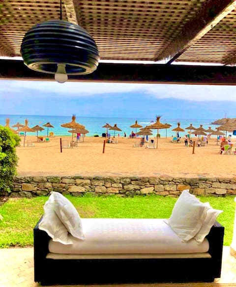 Beachfront Chalet - Kabila Marina