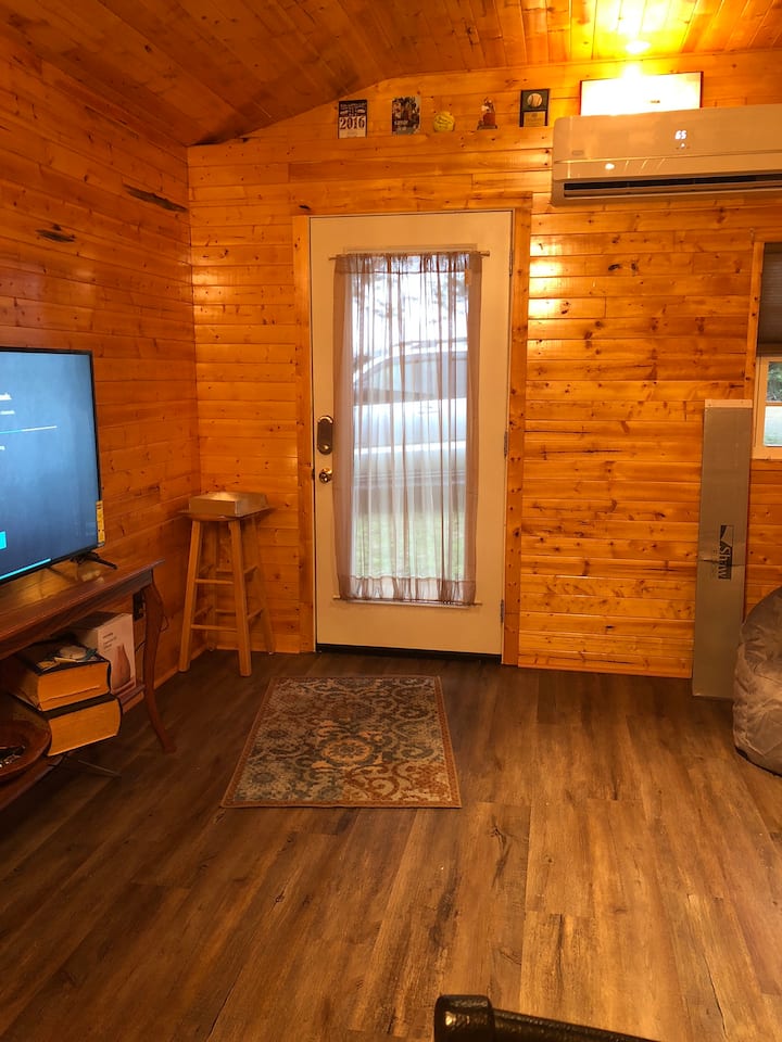 Mammoth Spring Vacation Rentals & Homes Arkansas, United States Airbnb