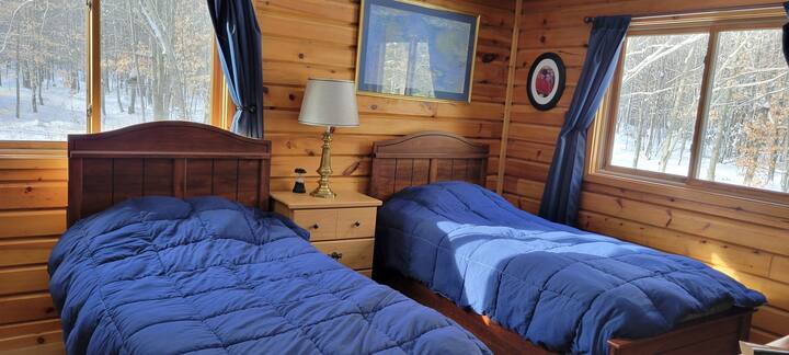 2 lits jumeaux dans la chambre 2