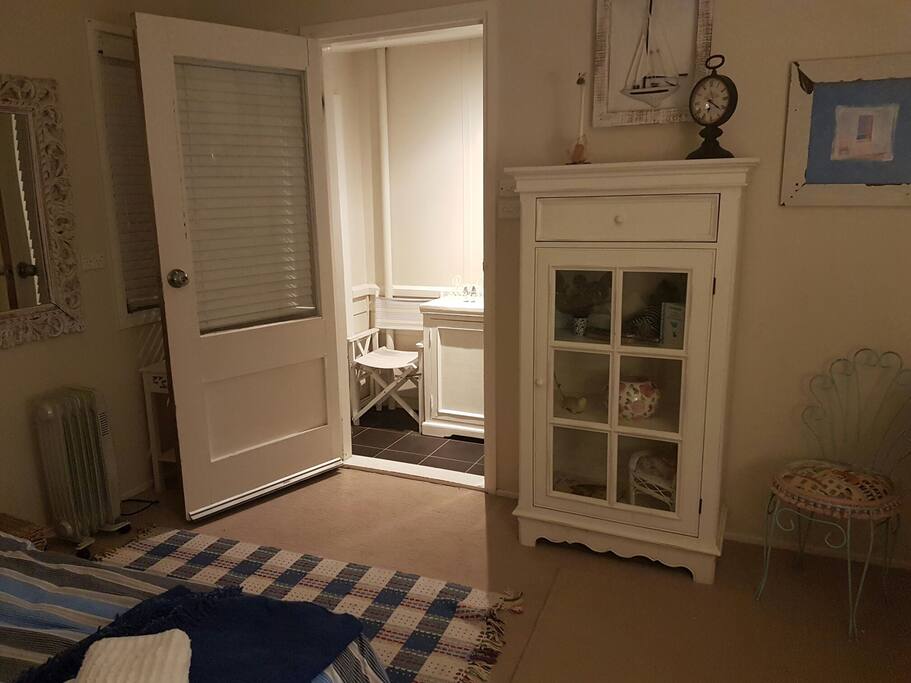 Entry to Bnb