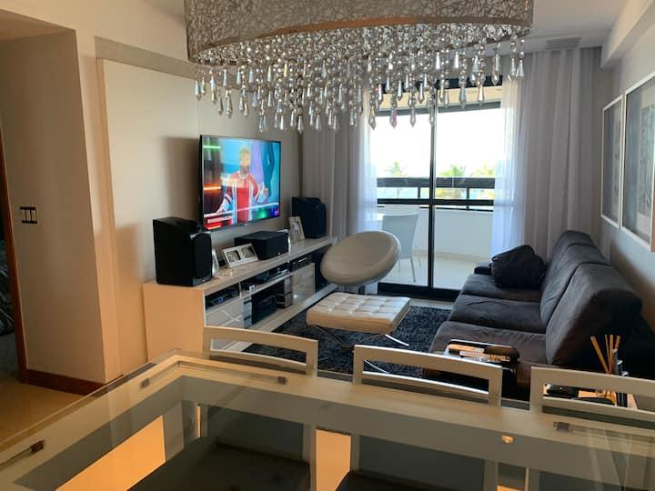 Apt Alto Padrão Frente Mar
+ Serviço De Camareira - Salvador de Bahía