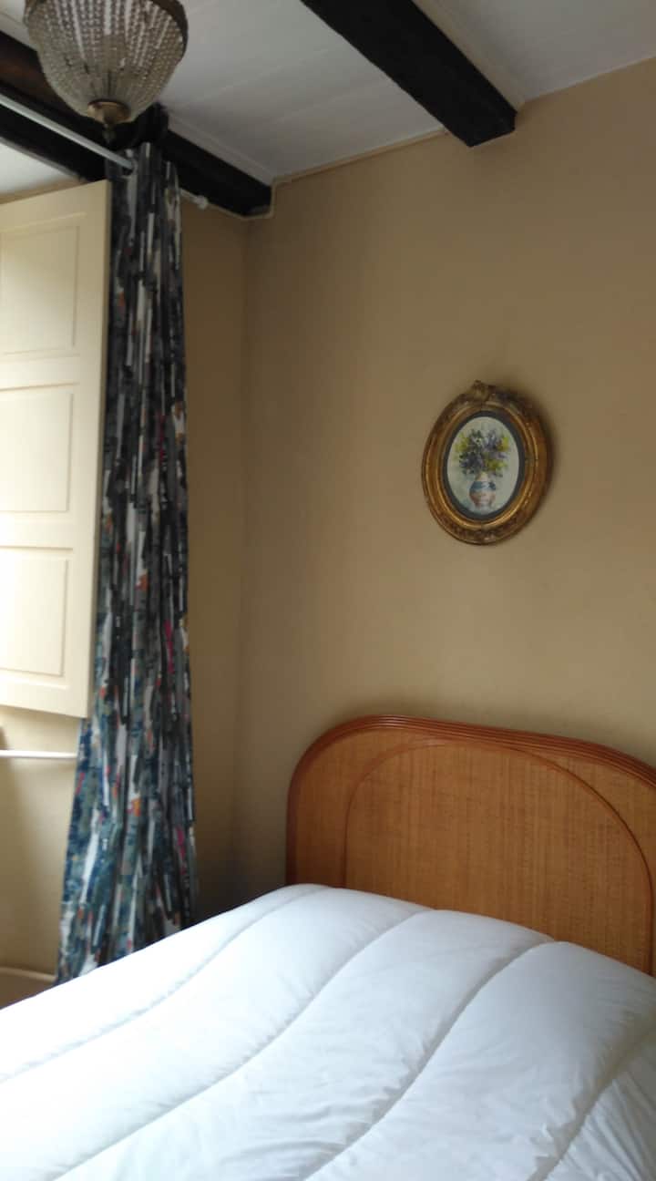 peshkimi në dhomën e gjumit