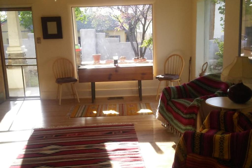 Living room/Dining room