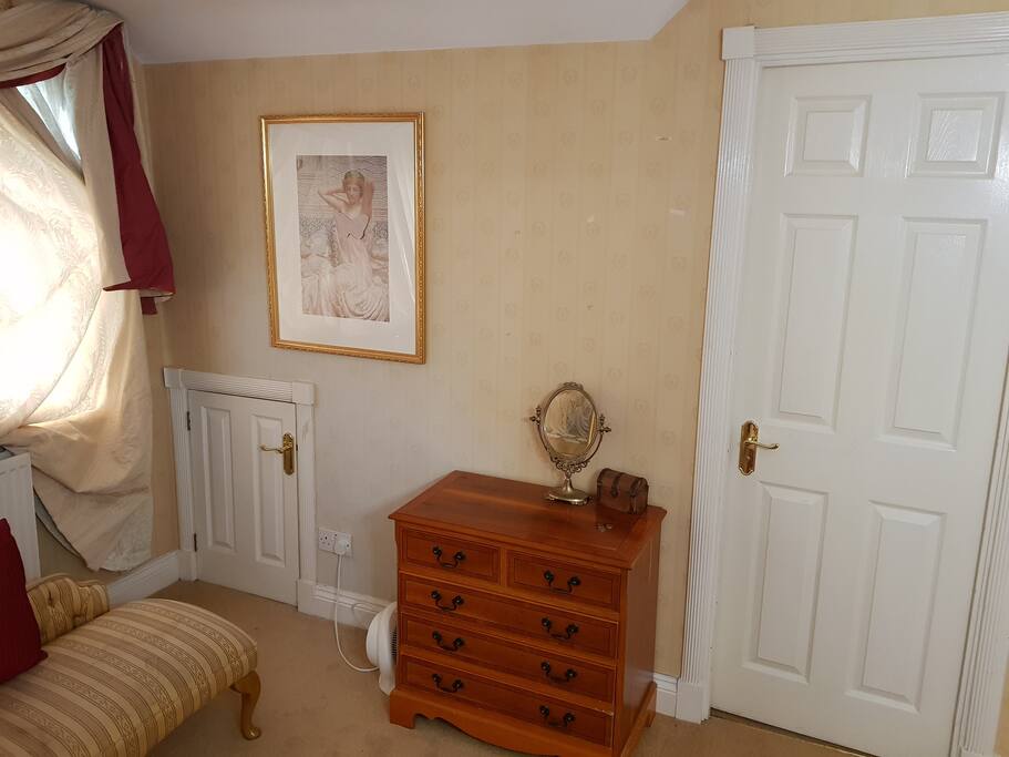 Master Bedroom Ensuite