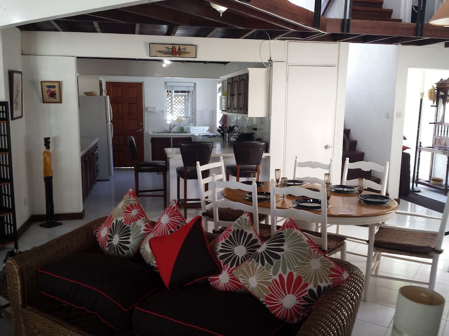 spacious, breezy living and dining room and kitchen