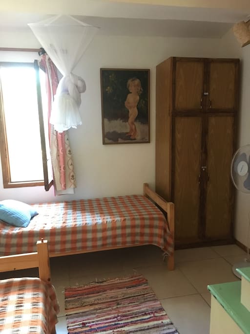 Habitacion Mylene con dos camas individuales