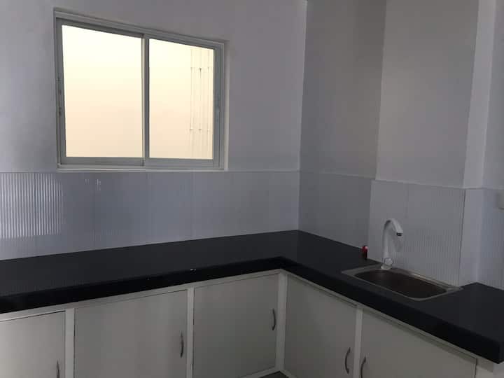 Rose Apartelle Room B (Located At The City Center) - Lucban