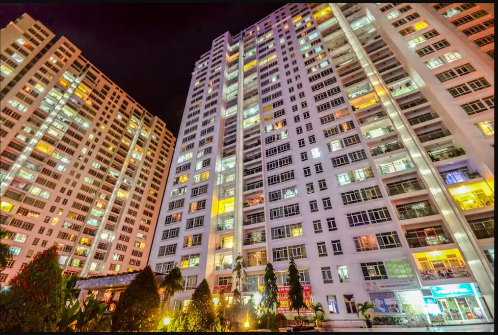 We will stay in the 22nd floor so it's cooler, fresher and more peaceful than ever.