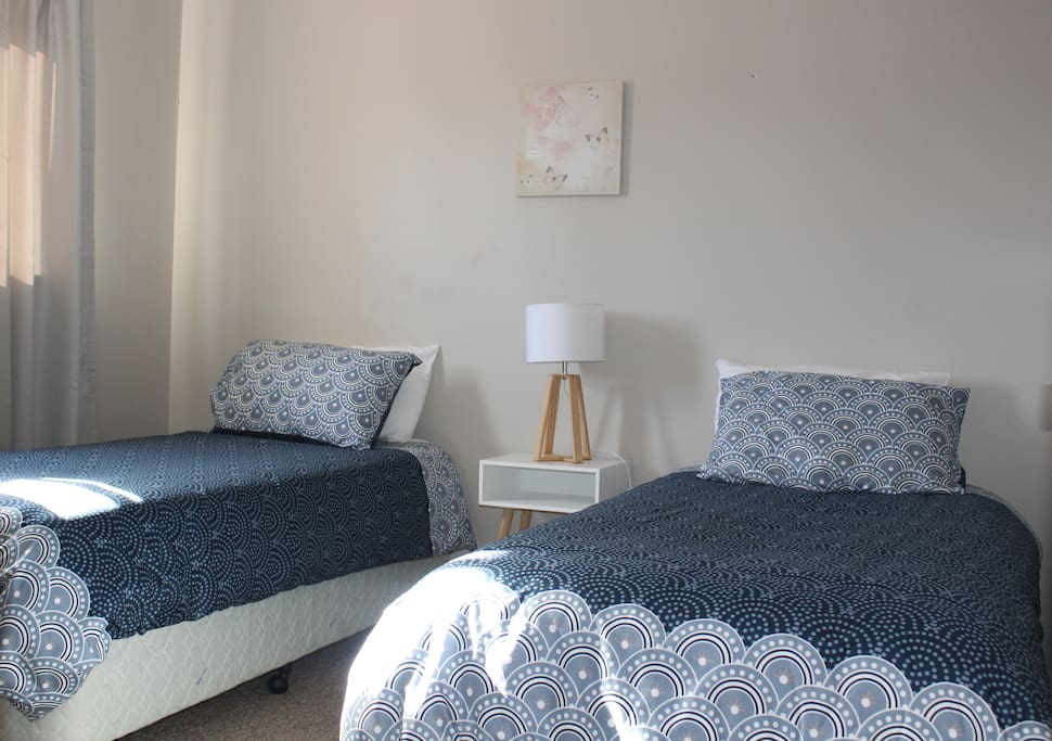 3rd Bedroom - 2 x Single