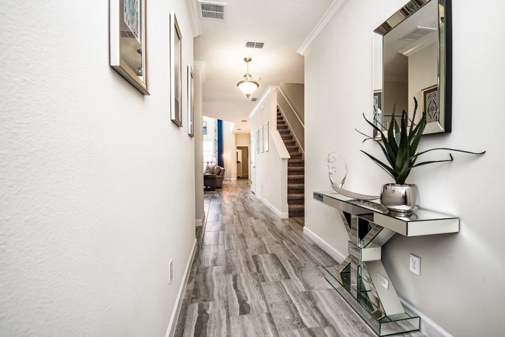 4755KingsCastleCir-4