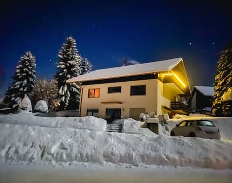 Ferienwohnung Am Skilift with lake view (DG)